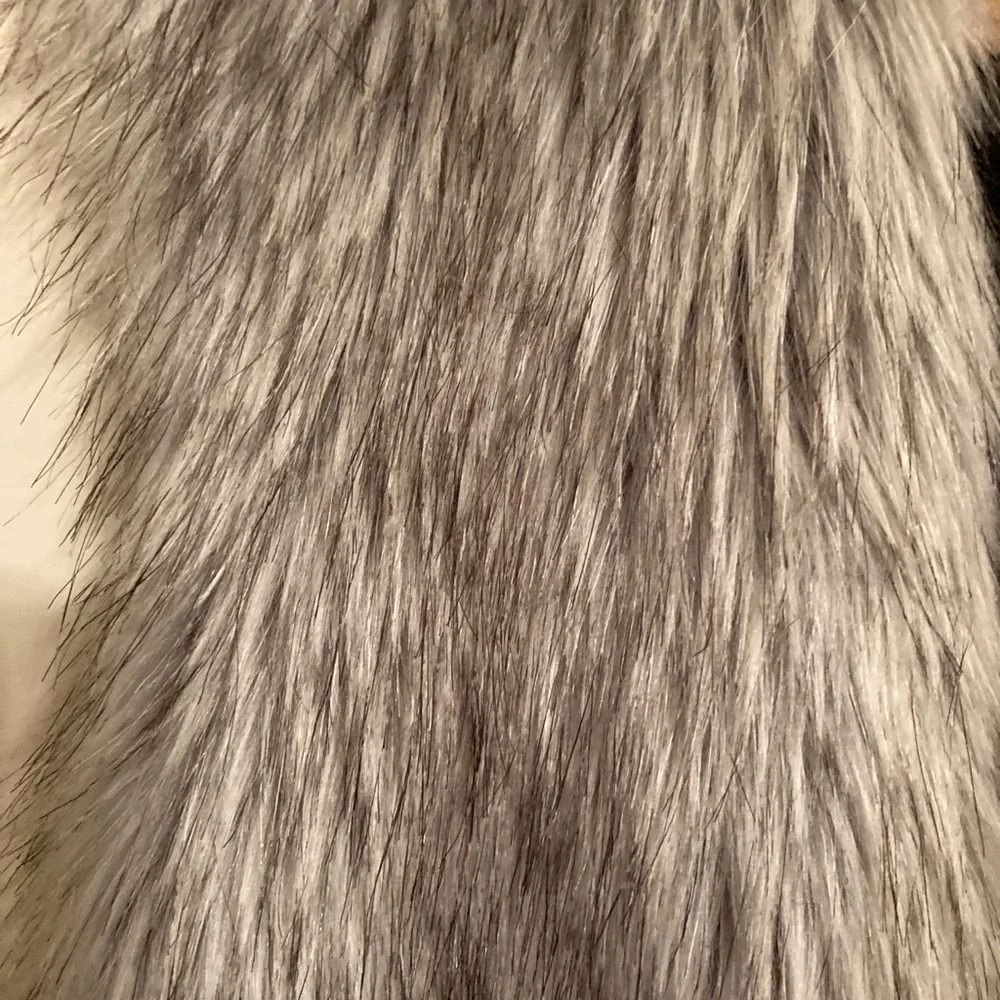 Evan Picone Faux Fur Zip Front Sweater Back Knit Vest Black Luxe Layering EUC L - Picture 4 of 6